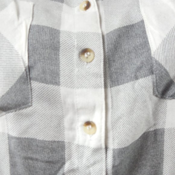 SIM & SAM Top XL New Casual Button Down Plaid Shirt Hi/Low Split Hem Gray/White - Picture 5 of 11